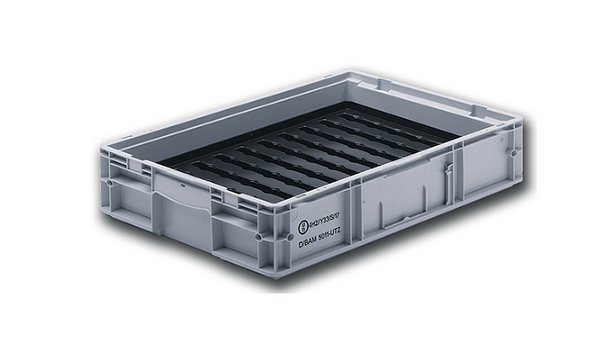 Combination container with thermoformed insert